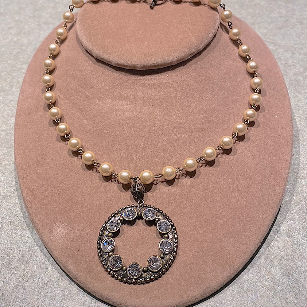 Beautiful Costume Pearl and Cz Necklace